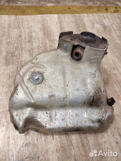 Выпускной коллектор Рено Меган 3 Хетчбэк 1,6 л