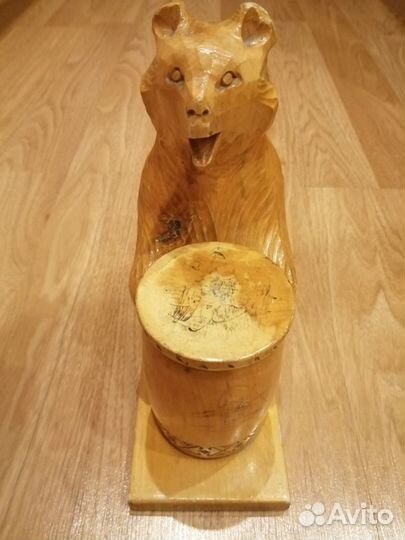 Медведь с бочонком СССР