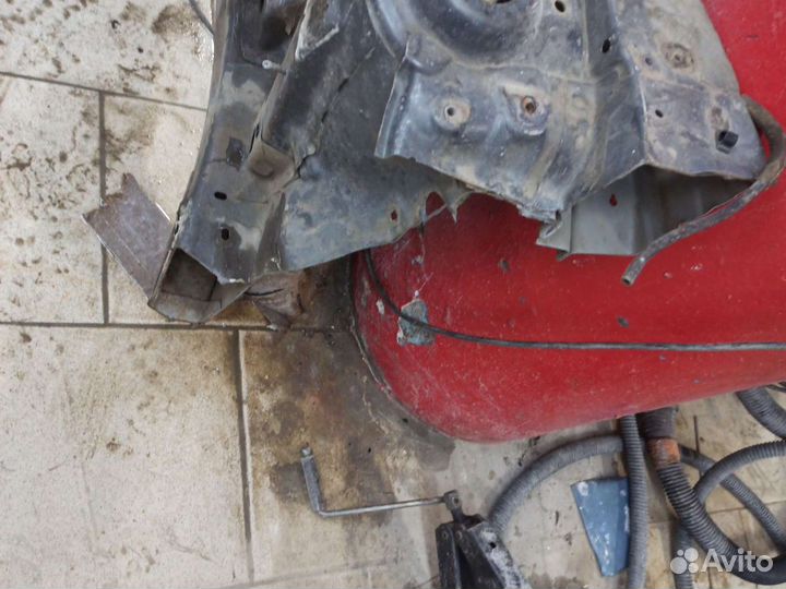 Лонжерон передний правый Kia Rio 3