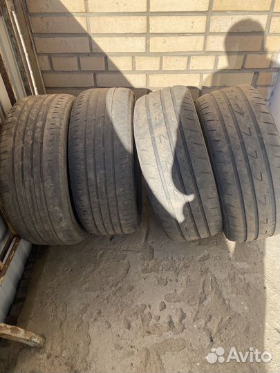 Bridgestone Ecopia EP200 215/50 R17