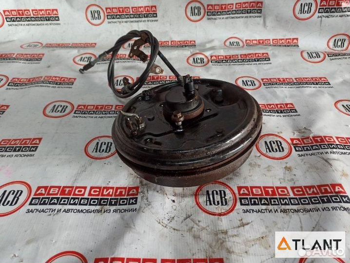 Ступица задняя левая toyota corolla spacio