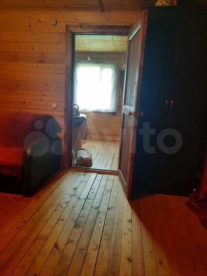 Дом 72 м² на участке 23 сот.