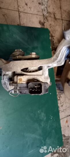 Трапеция дворников (с моторчиком) Hyundai Solaris