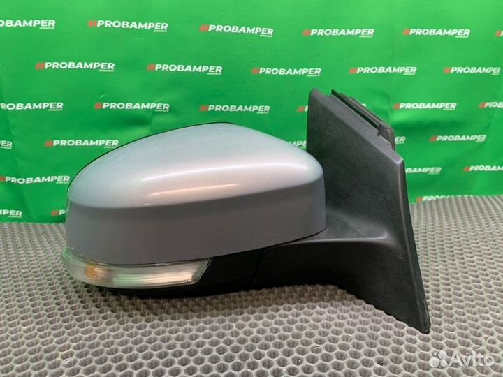 Зеркало правое Ford Focus 3