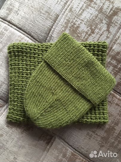 Комплект шапка и снуд