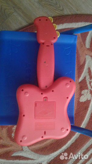 Гитара музыкальная 