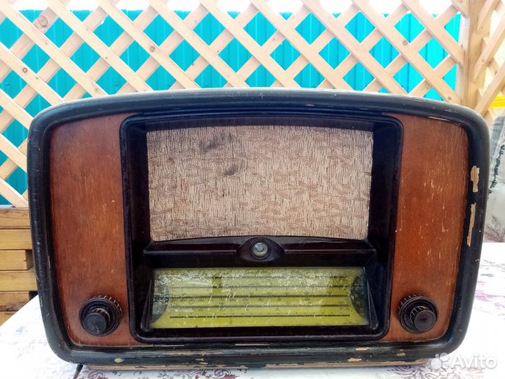 Радиоприёмник Балтика 52