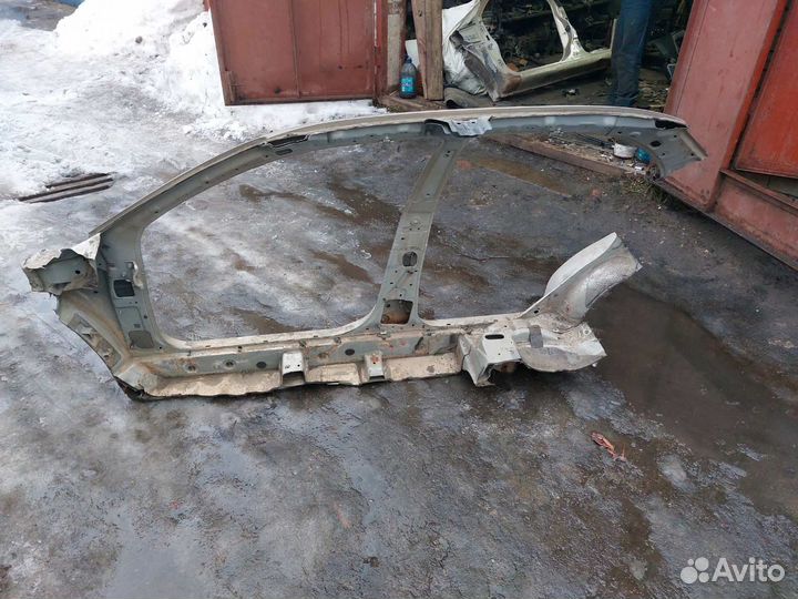 Боковина кузова правая левая KIA spectra