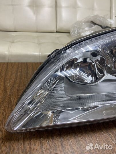 Фара левая Ford Focus 2 дорестайлинг новая аналог