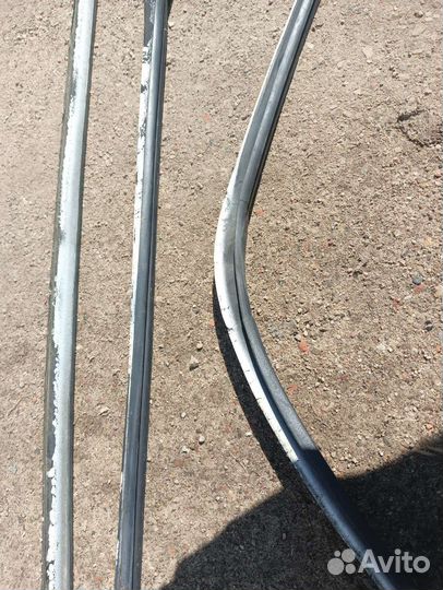 Уплотнители дверей Transporter T4