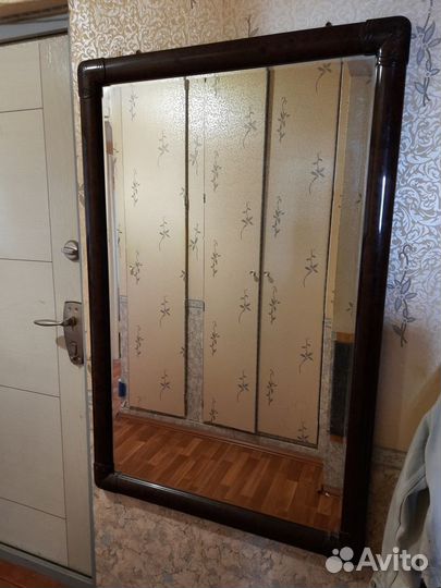 Зеркало интерьерное. ю/з мкр