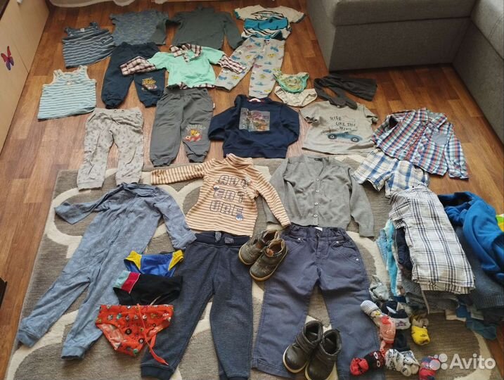 Пакет одежды примерно 2-3 года
