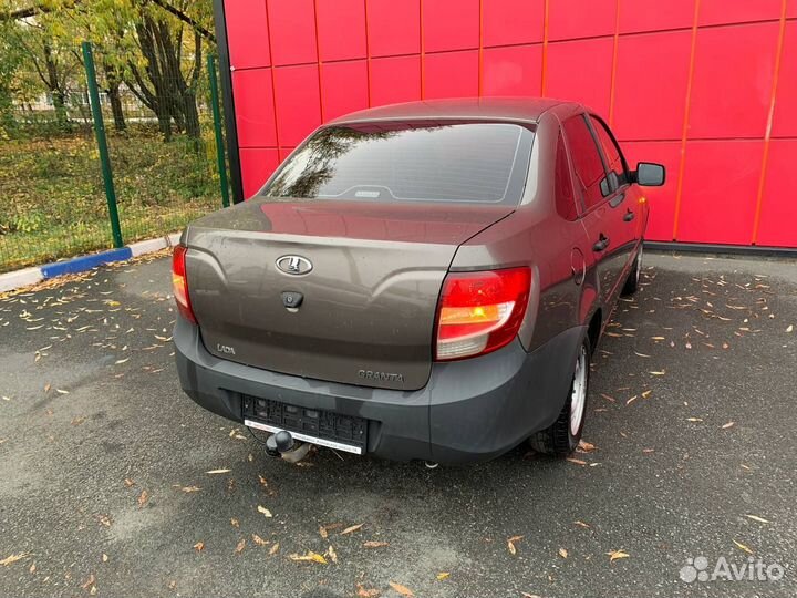 LADA Granta 1.6 МТ, 2014, 100 360 км