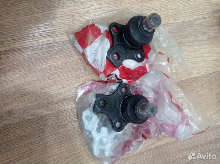 Шаровая опора фольксваген гольф 3, венто