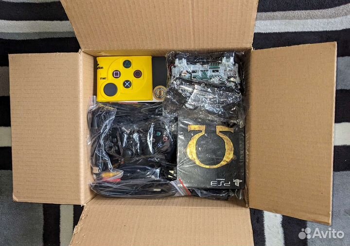 Оригинальная невзломанная консоль PS3 Slim