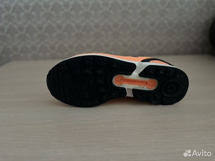 Кроссовки adidas оригинальные 37 1/3