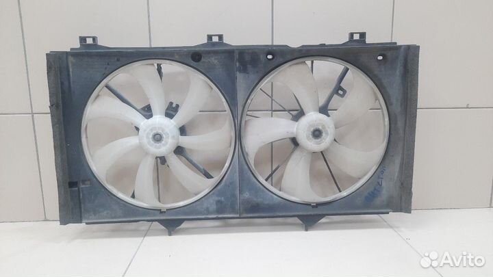 Вентилятор радиатора Toyota Venza