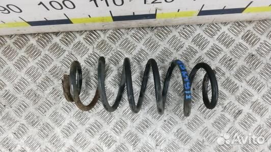 Пружина задняя toyota auris E150 (BBN19LY01)