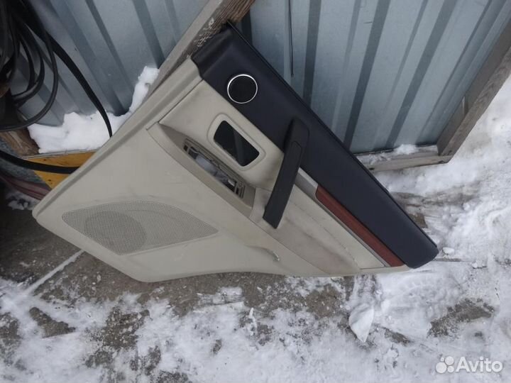 Обшивка двери прав.зад. MMC. Pajero/ V93W,V97W,V98