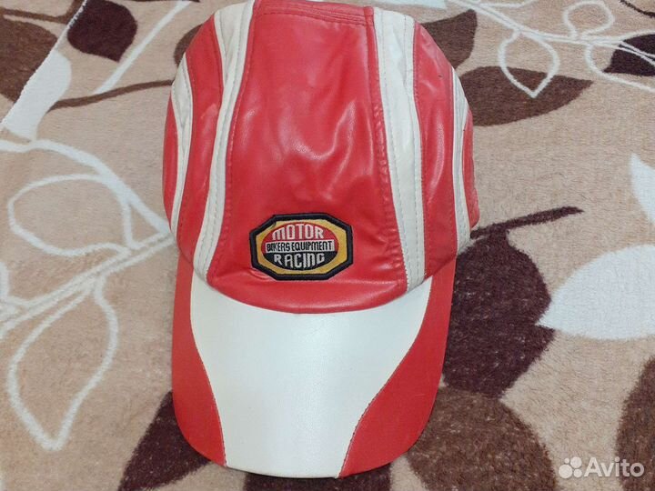 Кожаная байкерская кепка размер 57-58