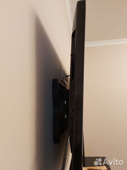 Телевизор Philips 40PFL6606H LED