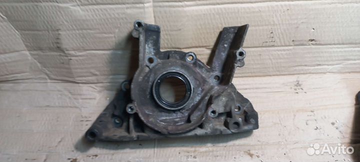 Крышка двигателя передняя Audi VW A4 1.6 AHL