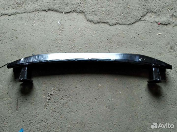 Усилитель переднего бампера Honda Civic 4D