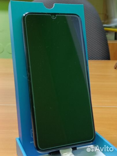 HONOR 10 Lite, 3/64 ГБ