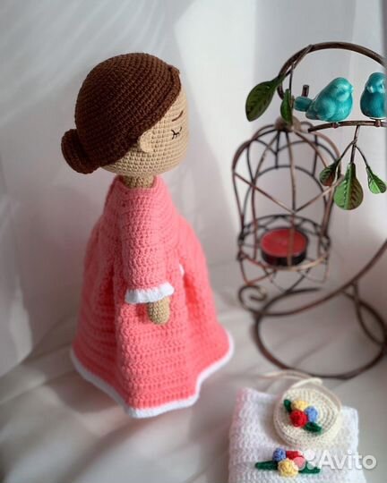 Вязаная кукла в хиджабе