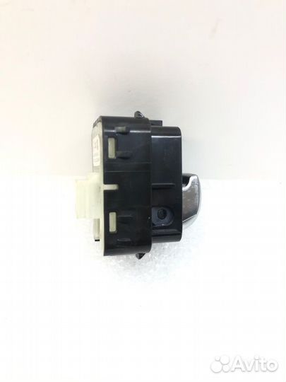 Кнопка задняя Mercedes-Benz Glc Coupe C253