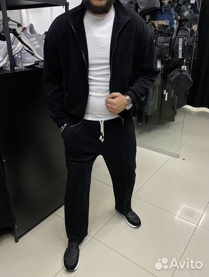 Костюм мужской