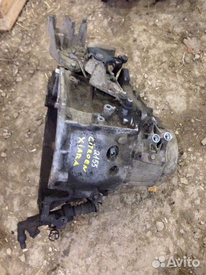 МКПП (механическая коробка переключения передач) C