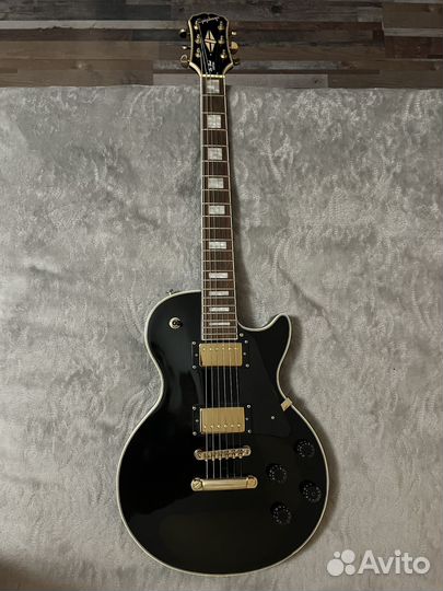 Электрогитара Epiphone Les Paul Custom