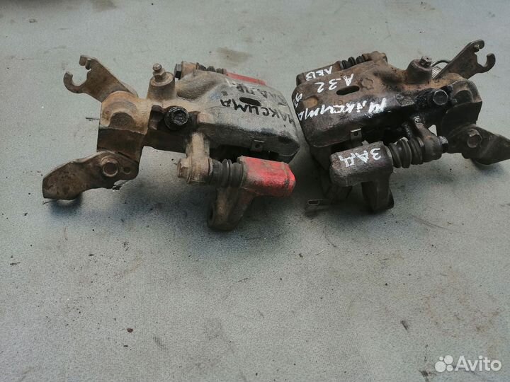 Суппорт тормозной задний для Nissan Maxima (A32)