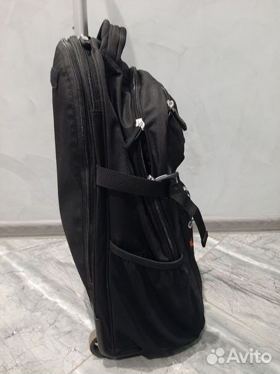 Рюкзак на колесах Samsonite