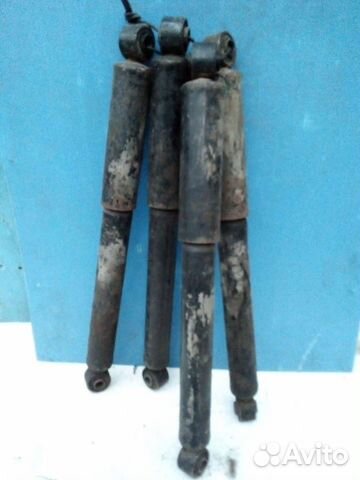 Suzuki Jimny Аммортизатор задний