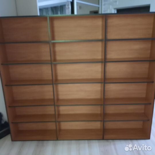 Книжный стеллаж бу