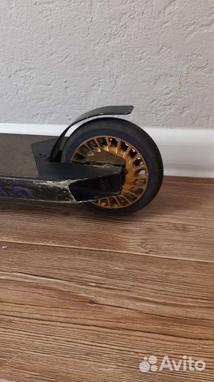 Самокат трюковой skip SBN