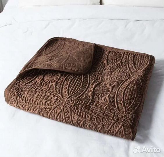 Покрывало на 2 х спальную кровать бу