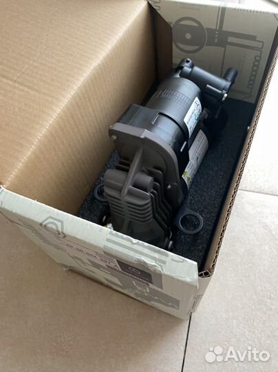 Пневмокомпрессор AMK на Mercedes W166