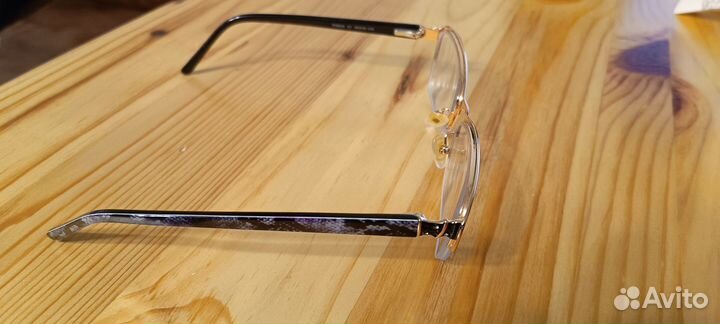 Продам очки с диоптриями -1,5 / -1,75