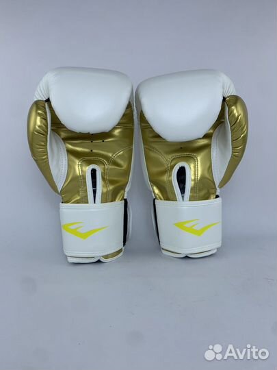 Боксерские перчатки Everlast