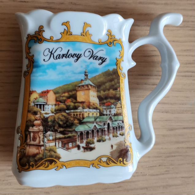 Чашка для минеральной воды