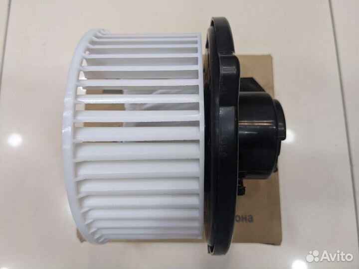 Мотор отопителя Mazda 6 (GG) (02) / CX-7 (07)