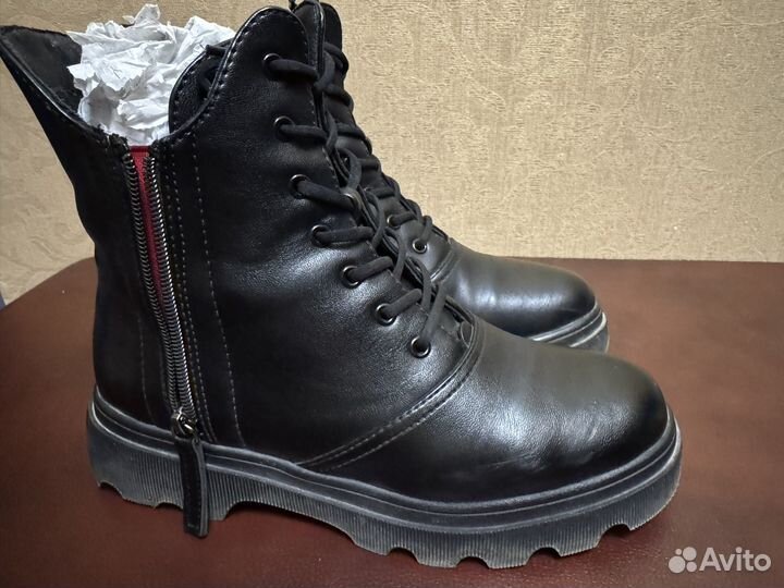 Ботинки женские осенние 38