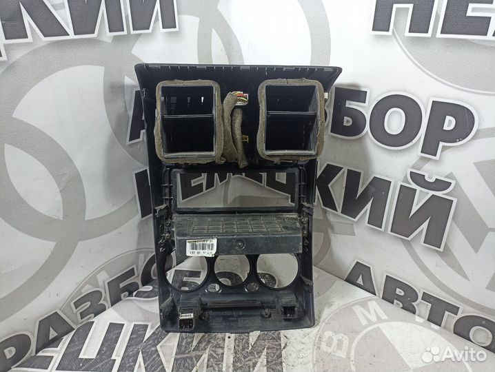 Центральная консоль Hyundai Getz