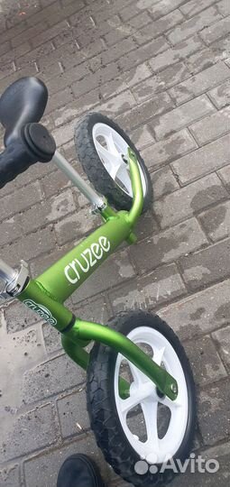 Беговел детский Cruzee Ultralight EVA