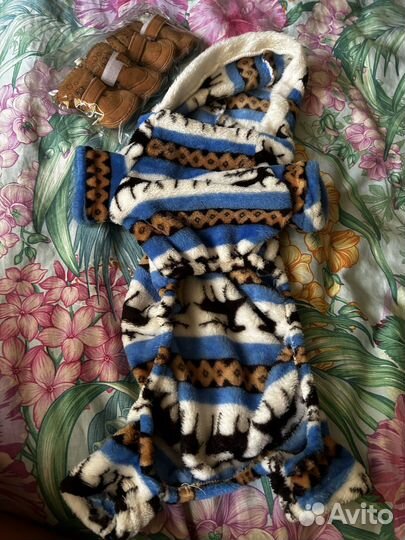 Кофточка и ботинки для собаки