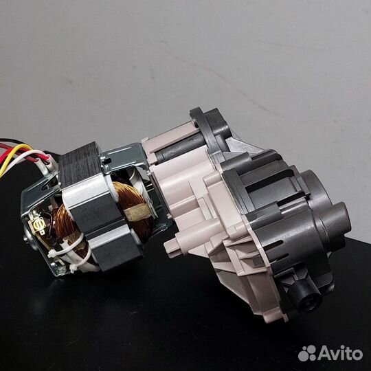 Редуктор для мясорубки Moulinex / Tefal / Redmond