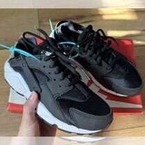 Huarache 33 store